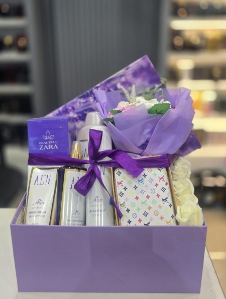 هدية أزارا الراقية